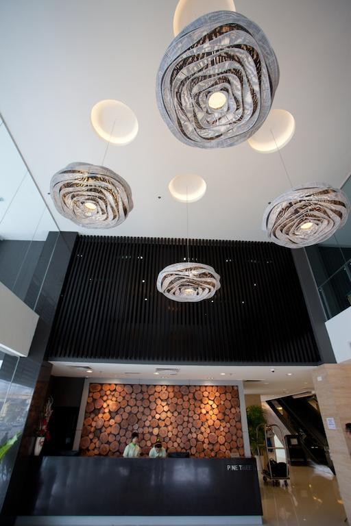Pine Tree Hotel Batu Pahat Exterior foto